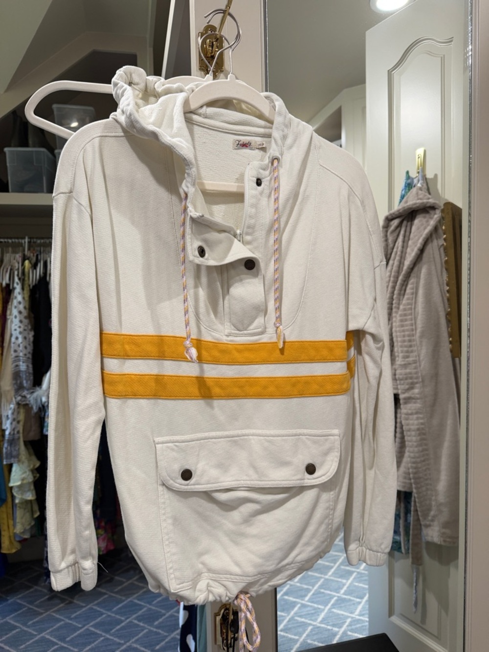 Faherty Cream Pullover Hoodie with Gold Stripes